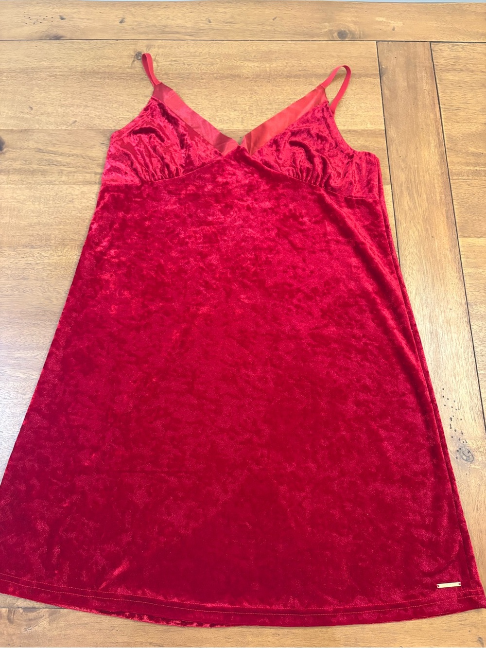 BCBGMAXAZRIA Red Velvet Slip Dress Size L Satin Trim Y2K Holiday Party
